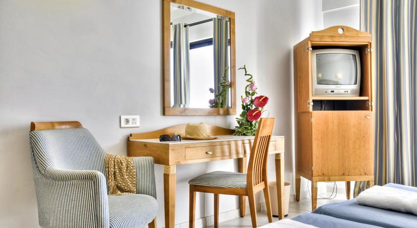 Calypso 4* Marsalforn