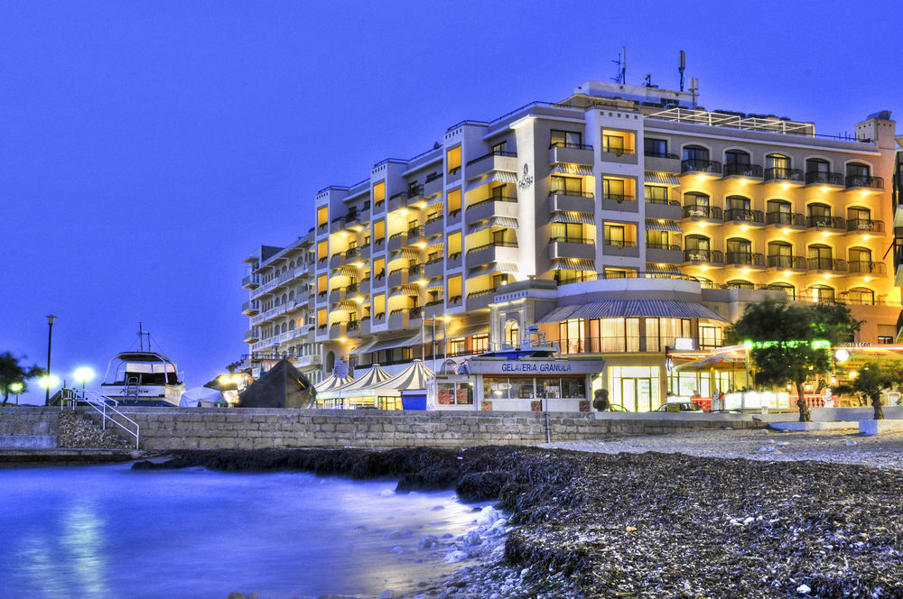 Calypso Hotel 4*